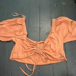 Roxy off the shoulder ish top